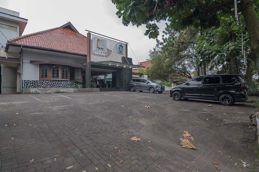 Reddoorz Plus @ Cipaganti Street 3 Bandung Eksteriør billede