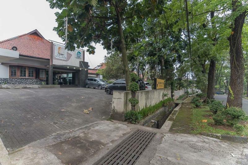 Reddoorz Plus @ Cipaganti Street 3 Bandung Eksteriør billede